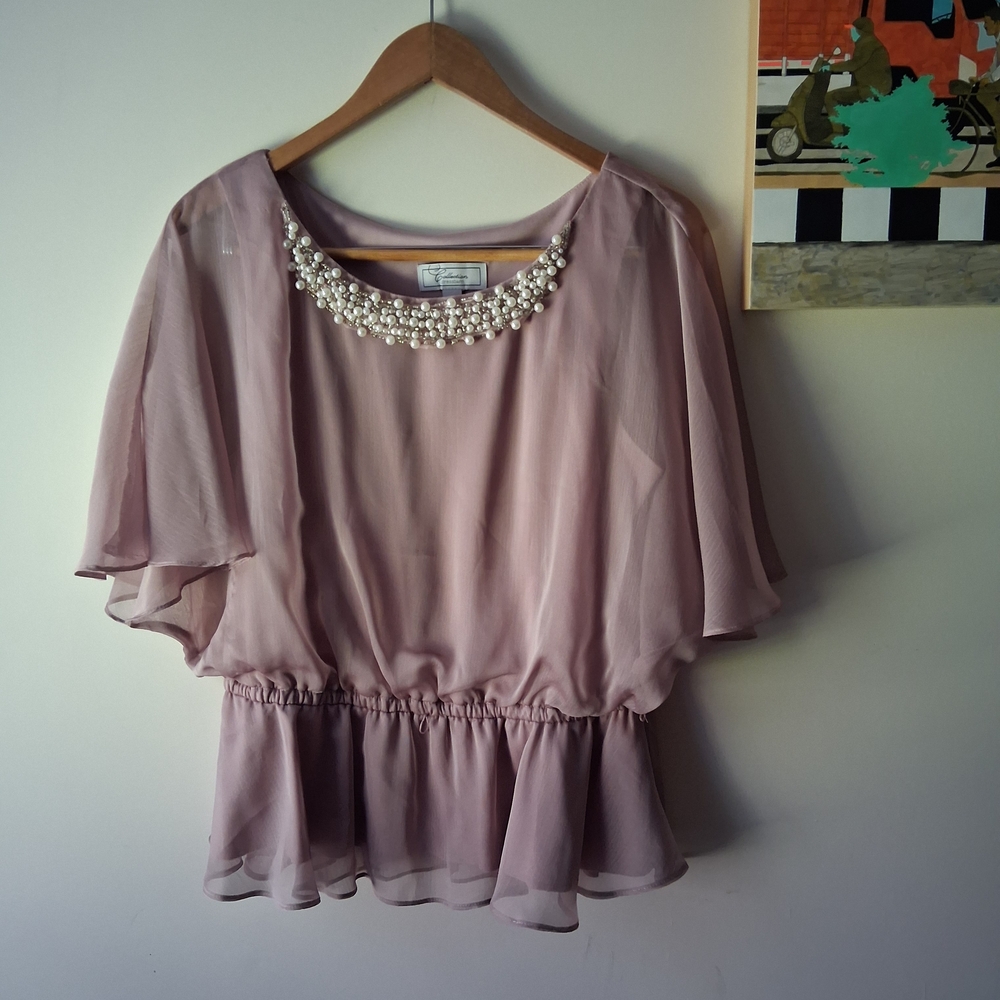Dressbarn Lavender Mauve Chiffon Blouse with Pearl Accents